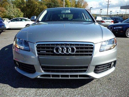 Audi A4 2009 photo 1
