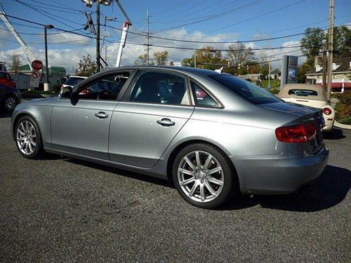 Audi A4 2009 photo 3