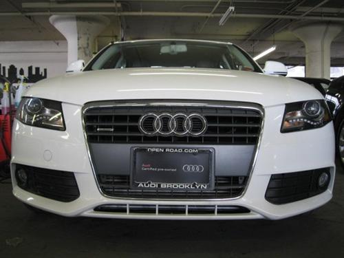 Audi A4 2009 photo 4