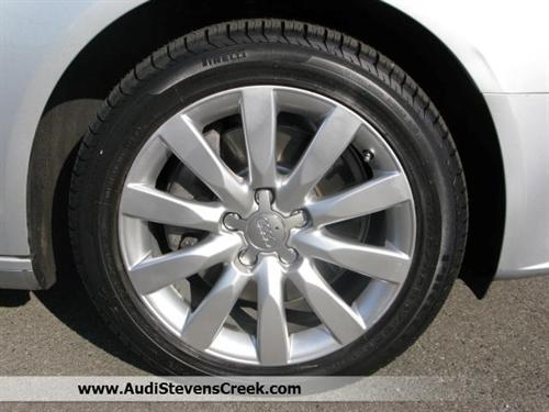 Audi A4 2009 photo 1