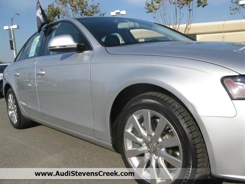 Audi A4 2009 photo 4