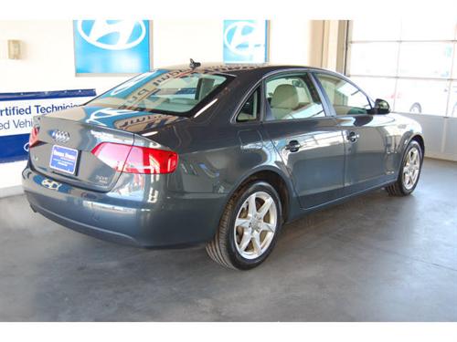 Audi A4 2009 photo 1