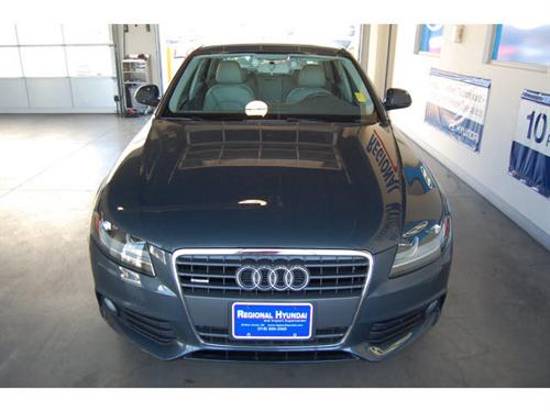 Audi A4 2009 photo 2