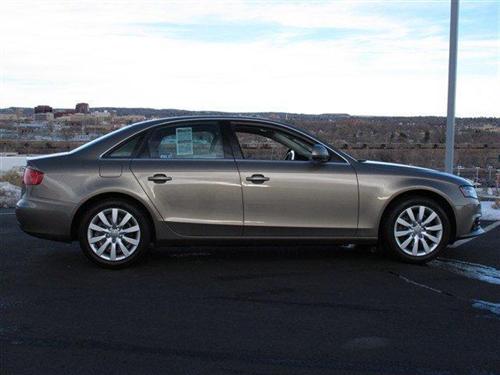 Audi A4 2009 photo 1