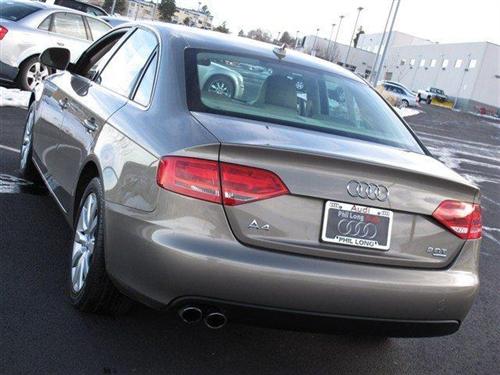 Audi A4 2009 photo 4