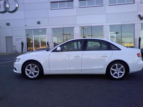 Audi A4 2009 photo 3