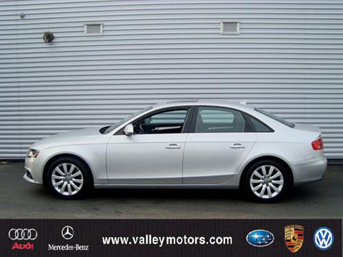 Audi A4 2009 photo 2