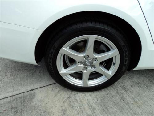 Audi A4 2009 photo 3