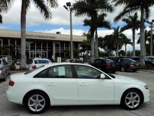 Audi A4 2009 photo 4