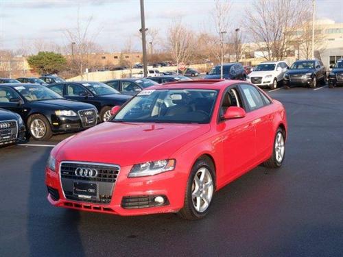 Audi A4 2009 photo 2