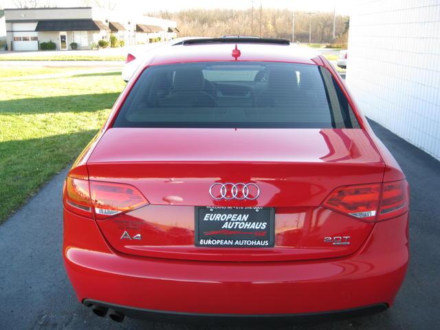 Audi A4 2009 photo 3