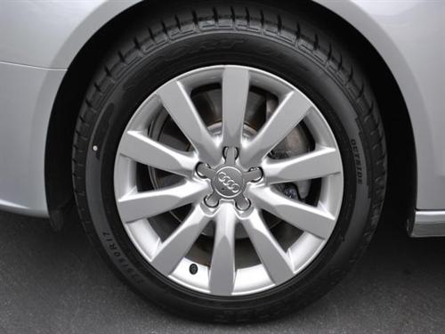 Audi A4 2009 photo 3