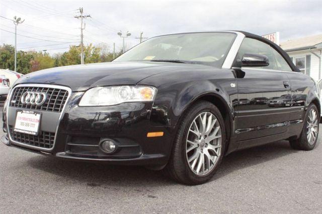 Audi A4 2009 photo 2