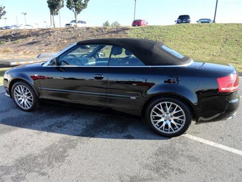 Audi A4 2009 photo 2