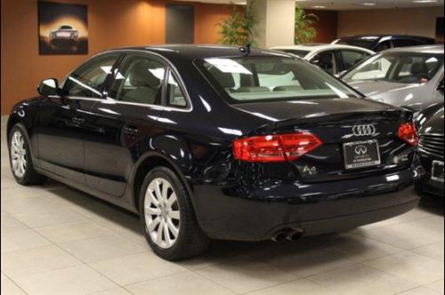 Audi A4 2009 photo 3