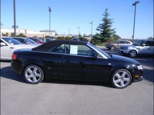 Audi A4 2009 photo 3