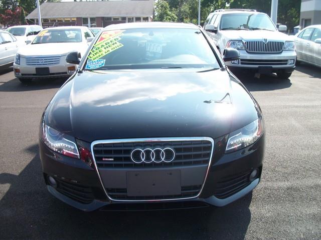 Audi A4 2009 photo 3