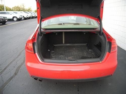 Audi A4 2009 photo 5