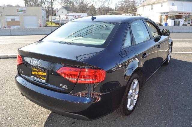 Audi A4 2009 photo 2