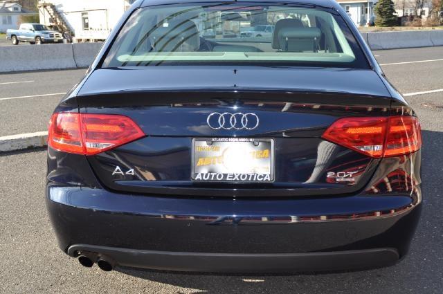Audi A4 2009 photo 4