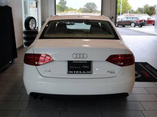 Audi A4 2009 photo 4