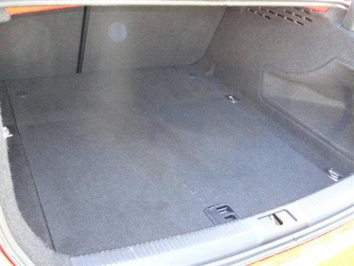 Audi A4 2010 photo 5