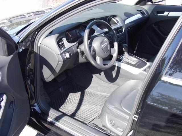 Audi A4 2010 photo 1
