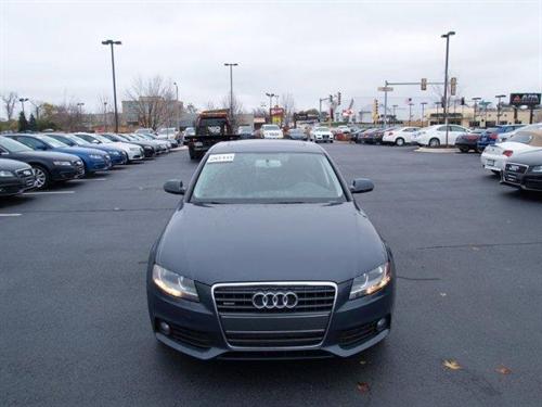 Audi A4 2010 photo 1
