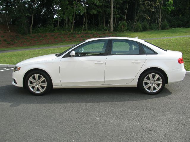 Audi A4 Journey SUV Sedan