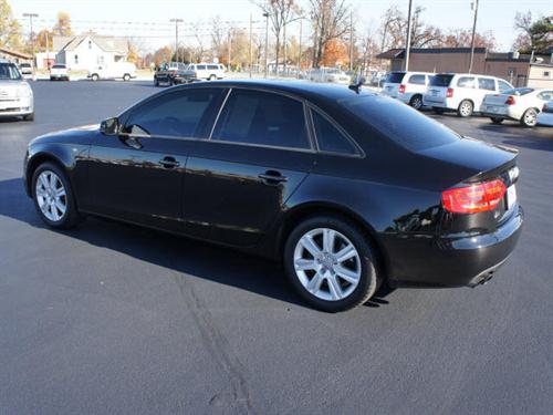 Audi A4 2010 photo 1