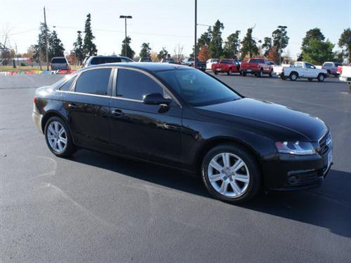 Audi A4 2010 photo 4