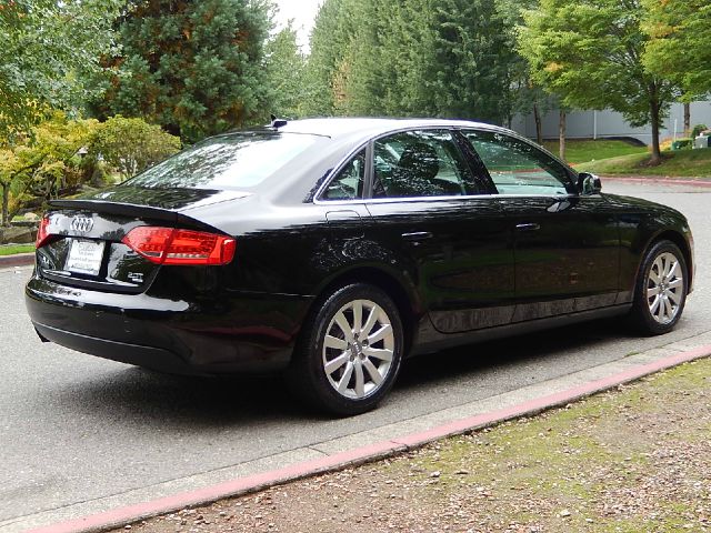 Audi A4 Journey SUV Sedan