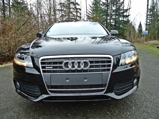 Audi A4 2010 photo 3