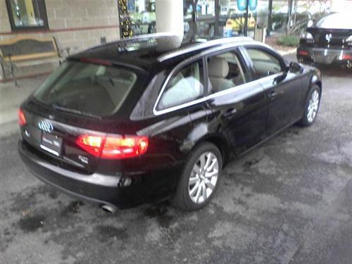 Audi A4 2011 photo 1