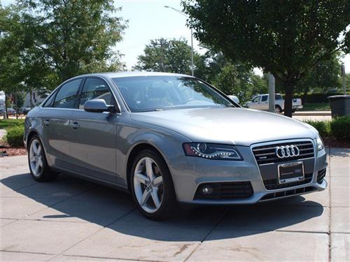 Audi A4 2011 photo 1