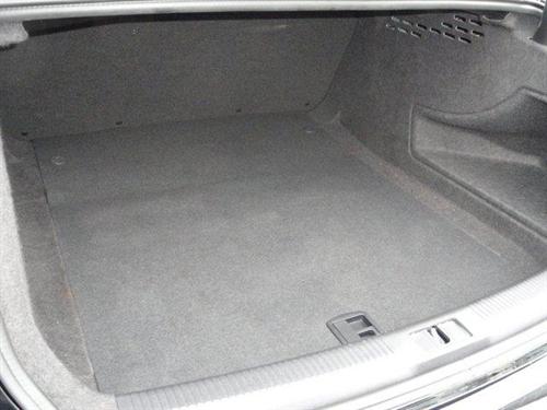 Audi A4 2011 photo 1