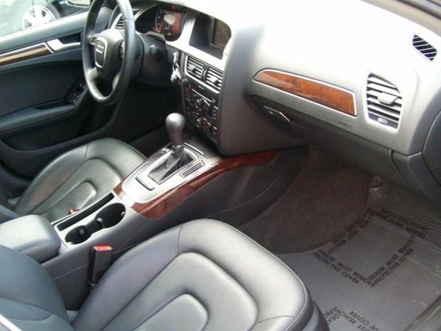 Audi A4 4matic 4dr 3.5L AWD SUV Sedan