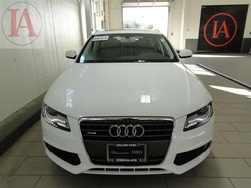 Audi A4 2011 photo 1