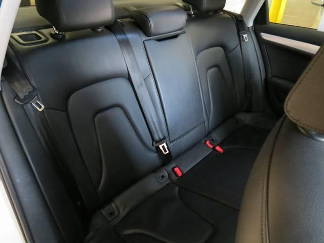 Audi A4 2012 photo 1