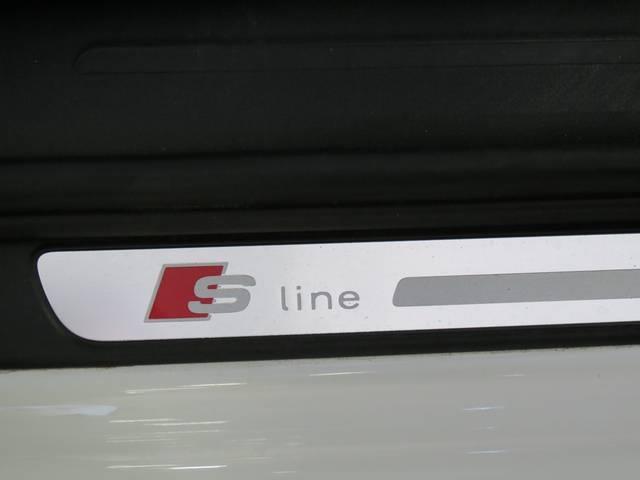 Audi A4 2012 photo 4