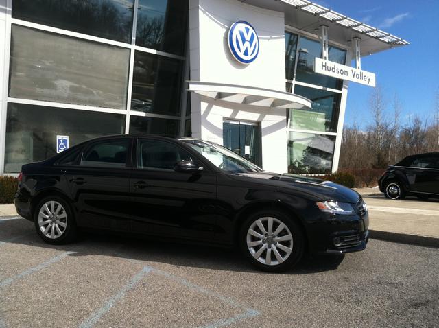 Audi A4 2012 photo 3