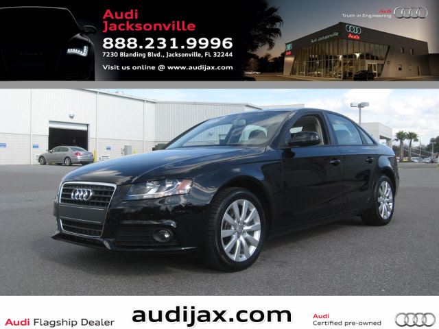 Audi A4 2012 photo 1