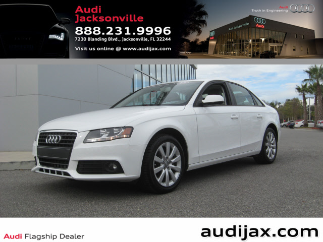 Audi A4 2012 photo 2