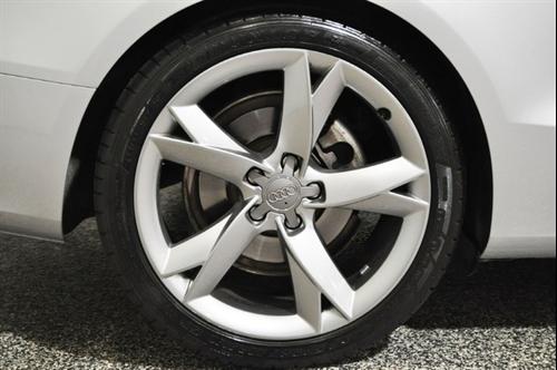 Audi A5 2009 photo 3