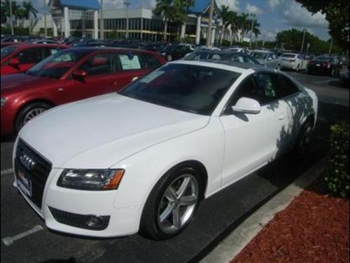 Audi A5 2009 photo 2