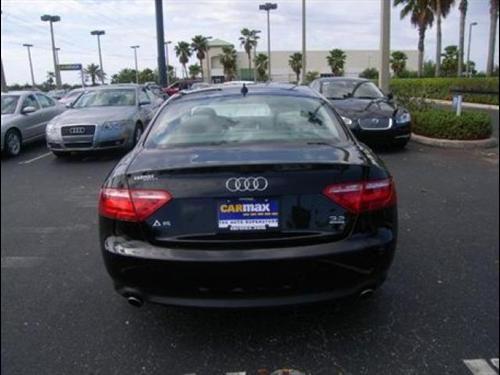 Audi A5 2009 photo 1