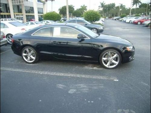 Audi A5 2009 photo 1