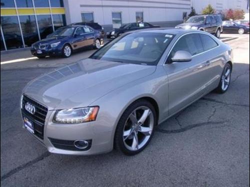 Audi A5 2009 photo 2