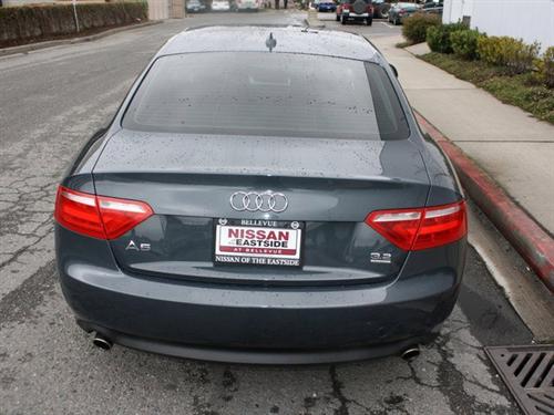 Audi A5 2009 photo 2