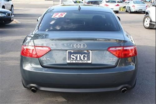 Audi A5 2009 photo 1